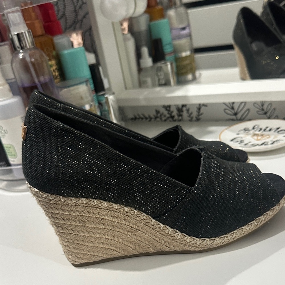 2x$40- Toms Black Sparkle Espadrille Wedge Peep-Toe